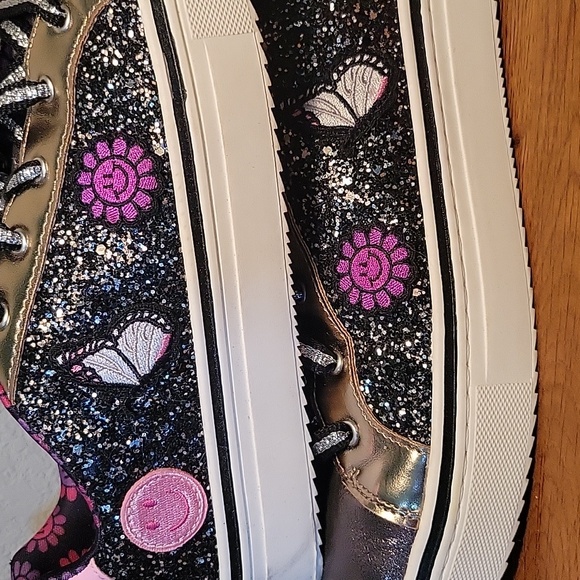 Madden NYC glitter sneakers - Picture 2 of 7